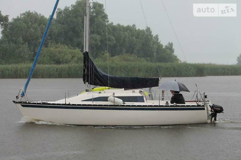 Beneteau First