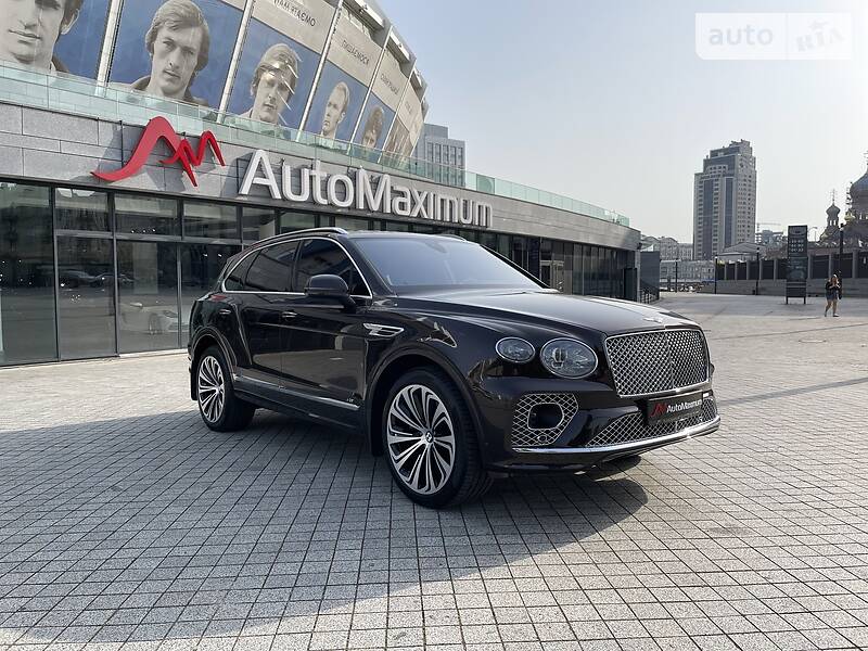 Внедорожник / Кроссовер Bentley Bentayga