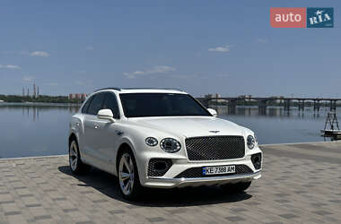 Bentley Bentayga  2021