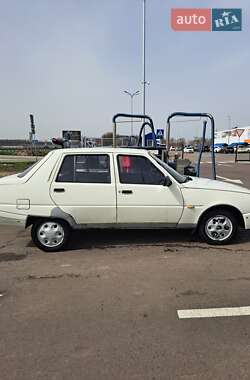 Цены ЗАЗ 1103 Славута Бензин