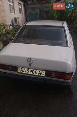Цены Mercedes-Benz 190 Бензин