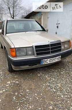 Ціни Mercedes-Benz 190 Бензин