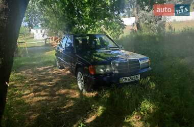 Ціни Mercedes-Benz 190 Бензин