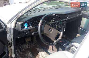 Цены Mercedes-Benz 190 Бензин