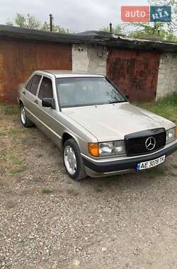Цены Mercedes-Benz 190 Бензин