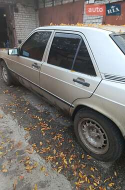 Цены Mercedes-Benz 190 Бензин