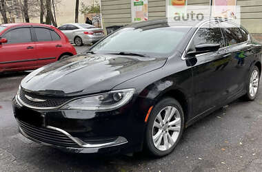 Ціни Chrysler 200 Бензин