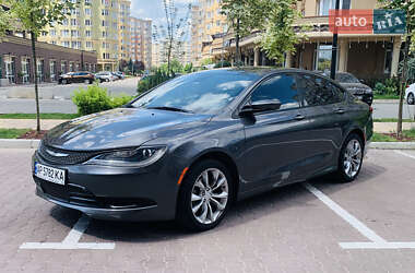 Ціни Chrysler 200 Бензин