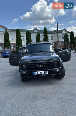 Ціни ВАЗ 2121 Нива Бензин