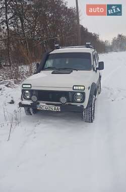 Ціни ВАЗ 21214 / 4x4 Бензин