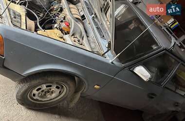 Цены Москвич/АЗЛК 2141 Бензин