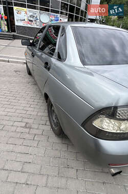 Цены ВАЗ 2170 Priora Бензин