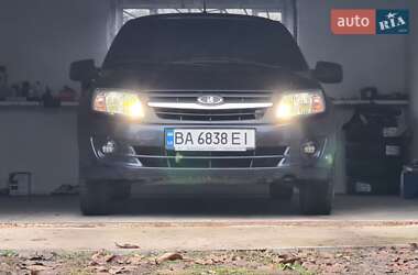 Ціни ВАЗ 2190 Granta Бензин