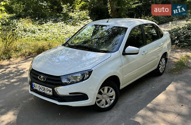 Цены ВАЗ 2190 Granta Бензин