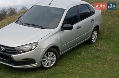 Цены ВАЗ 2190 Granta Бензин