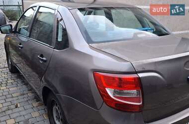 Ціни ВАЗ 2190 Granta Бензин