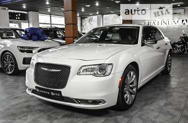 Ціни Chrysler 300 Бензин