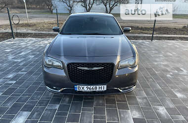 Ціни Chrysler 300 Бензин