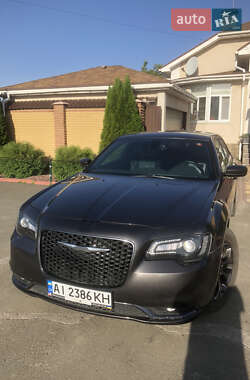 Цены Chrysler 300C Бензин