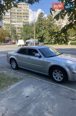 Цены Chrysler 300C Бензин