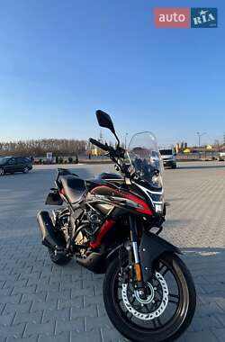 Ціни Voge 300DS Бензин