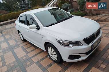 Ціни Peugeot 301 Бензин
