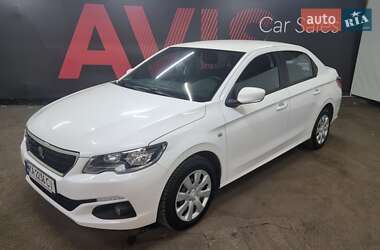 Ціни Peugeot 301 Бензин