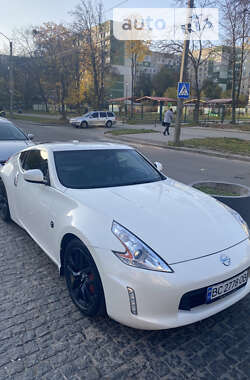 Ціни Nissan 370Z Бензин