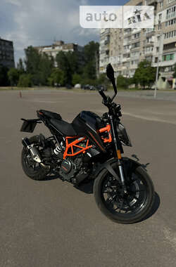 Ціни KTM 390 Duke Бензин