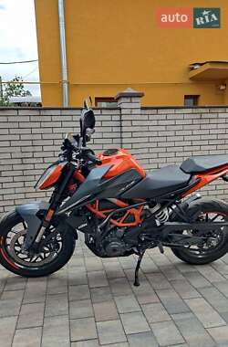 Ціни KTM 390 Duke Бензин