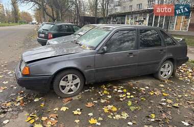 Цены Volvo 440 Бензин
