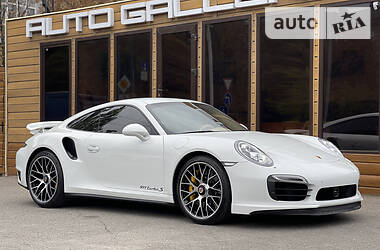 Цены Porsche 911 Бензин