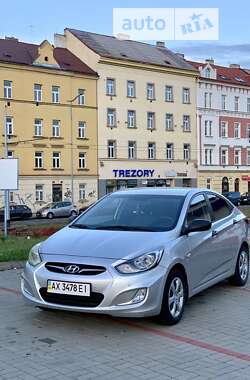 Ціни Hyundai Accent Бензин