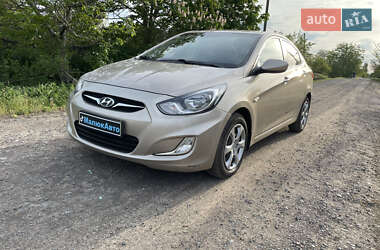 Цены Hyundai Accent Бензин