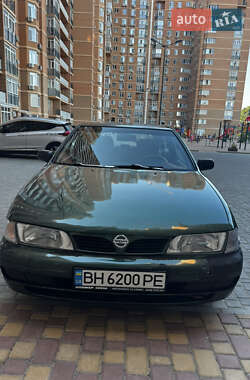 Ціни Nissan Almera Бензин