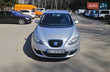 Ціни SEAT Altea XL Бензин