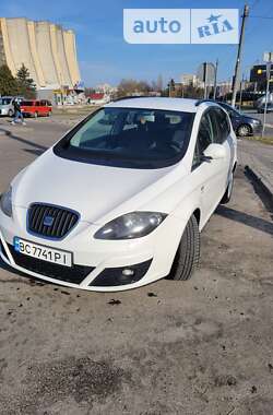 Ціни SEAT Altea XL Бензин