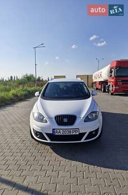 Цены SEAT Altea XL Бензин