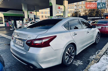 Цены Nissan Altima Бензин