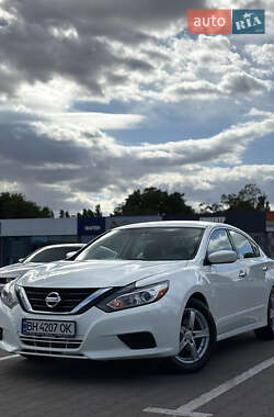 Цены Nissan Altima Бензин