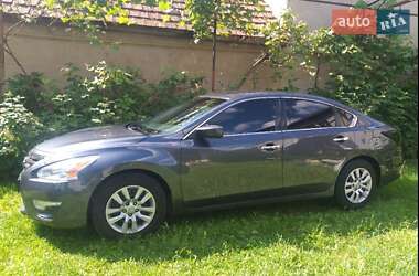 Ціни Nissan Altima Бензин