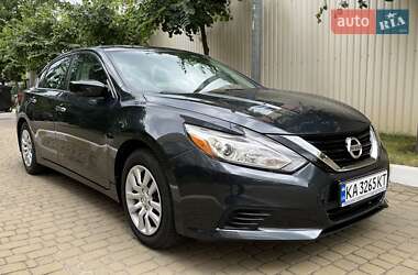Цены Nissan Altima Бензин