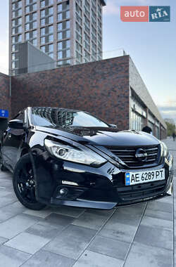 Цены Nissan Altima Бензин