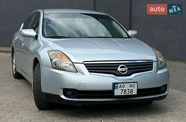 Ціни Nissan Altima Бензин