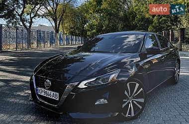 Ціни Nissan Altima Бензин