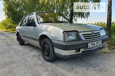 Цены Opel Ascona Бензин