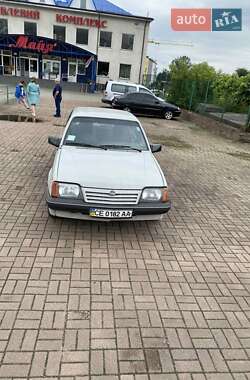 Цены Opel Ascona Бензин