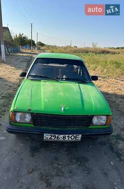 Ціни Opel Ascona Бензин