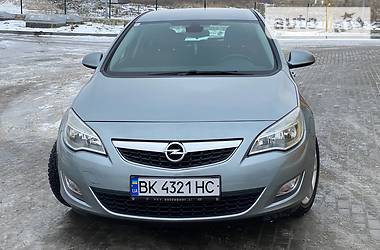 Цены Opel Astra J Бензин