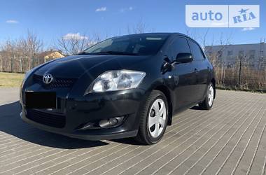 Цены Toyota Auris Бензин